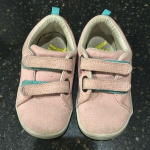 Ten Little Canvas Shoes Size 9